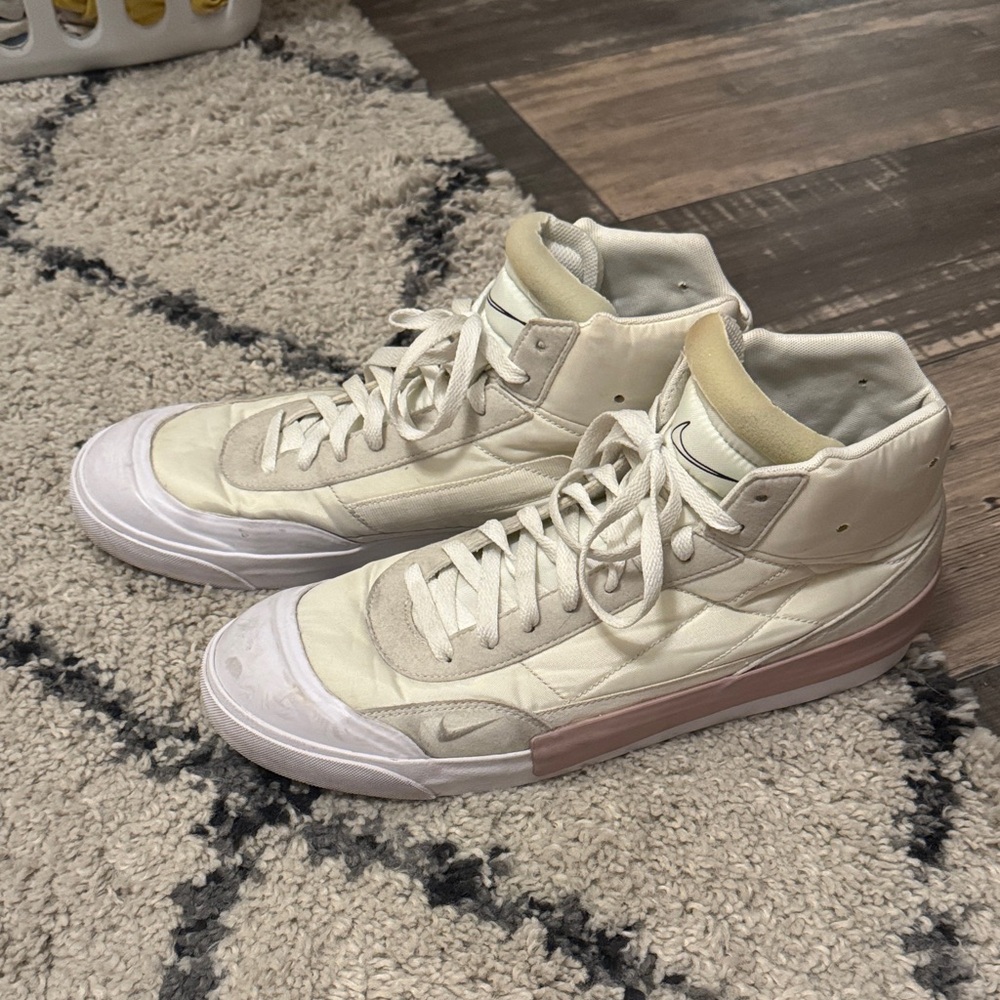Nike Drop Type Mid 77 Men’s Sneaker